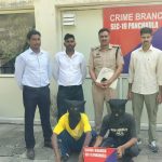 बंद घरों में चोरी करने वाले 2 शातिर चोर पंचकूला पुलिस की गिरफ्त में