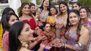 दि रोमा में करवा चौथ का ग्रैंड सेलिब्रेशन, वेडिंग थीम पर सजी महफिल